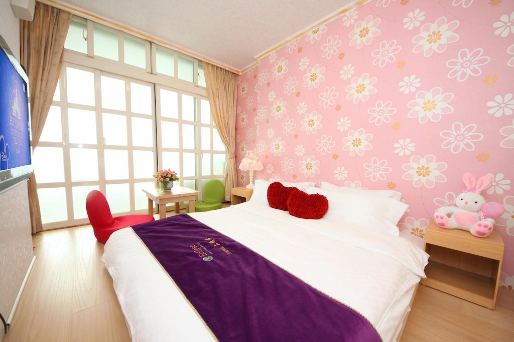 Avica Homestay Wujie Ruang foto